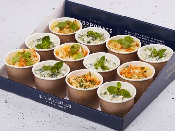 COFFRET MINI SALADES CONCOMBRE YAOURT GREC COLESLAW 12 PIECES