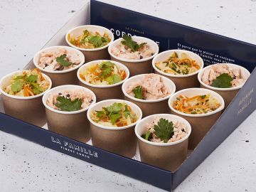 COFFRET MINI SALADES PETITE THAI LENTILLE SAUMON 12 PIECES