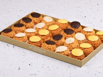 PETIT PLATEAU DE CHOU GARNI VANILLE - CHOCOLAT - CITRON