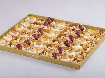 PLATEAU BLINIS MAGRET - HADDOCK FUME - NOIX