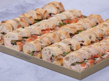 PLATEAU SANDWICHS GIULIA-TAO-HARRY