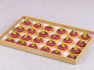PETIT PLATEAU VG CRACKERS WASABI HOUMOUS EDAMAME