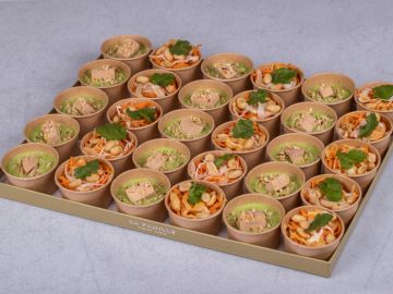 PLATEAU VERRINE CREMEUX PETIT POIS FOIE GRAS ET PETITE THAI